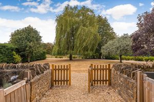 Daisy Hill, Farm Cottages Duns Tew